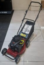 Briggs and Stratton lawn mower 16 inches 125cc 3.5hp *HANDPUSH