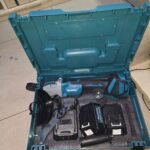 Makita cordless angle grinder set